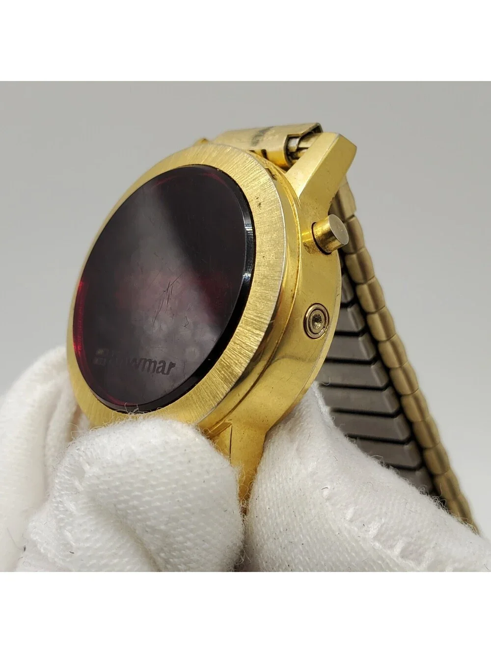 Vintage Bowmar Red Led Womens Watch 25mm Gold Tone For Parts Or Repair